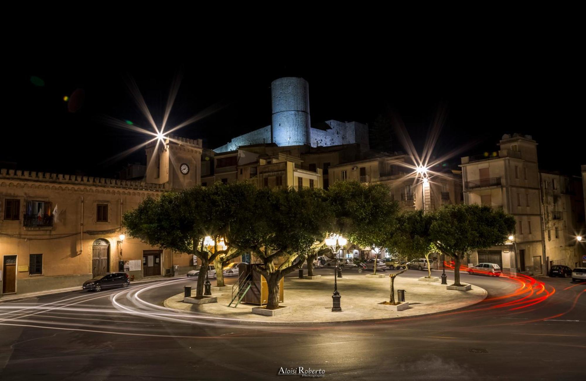 Holiday Home Castle Salemi - Casa Vacanze Exteriér fotografie